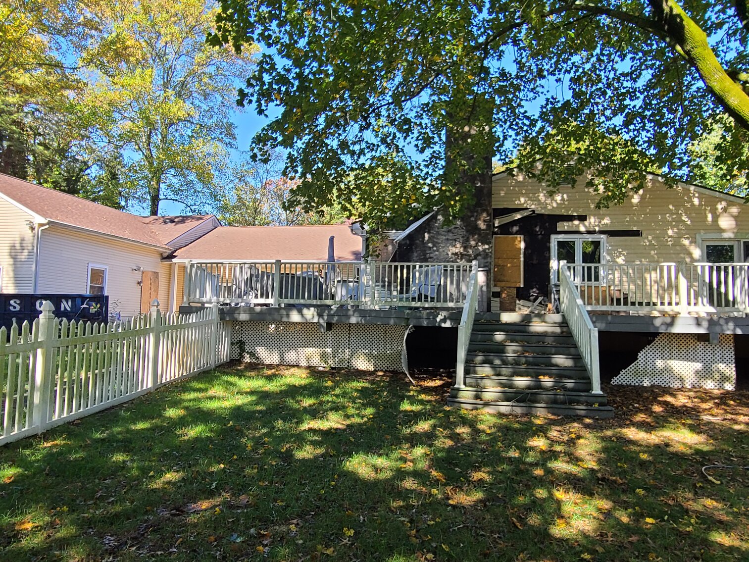 Image for Seller Ordered Online Auction - 3,630 +/- SF Ranch Style Dwelling on 1.42 +/- Acre Lot