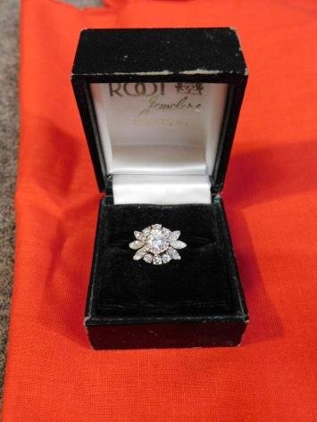 Image for Absolute Online Auction #1787