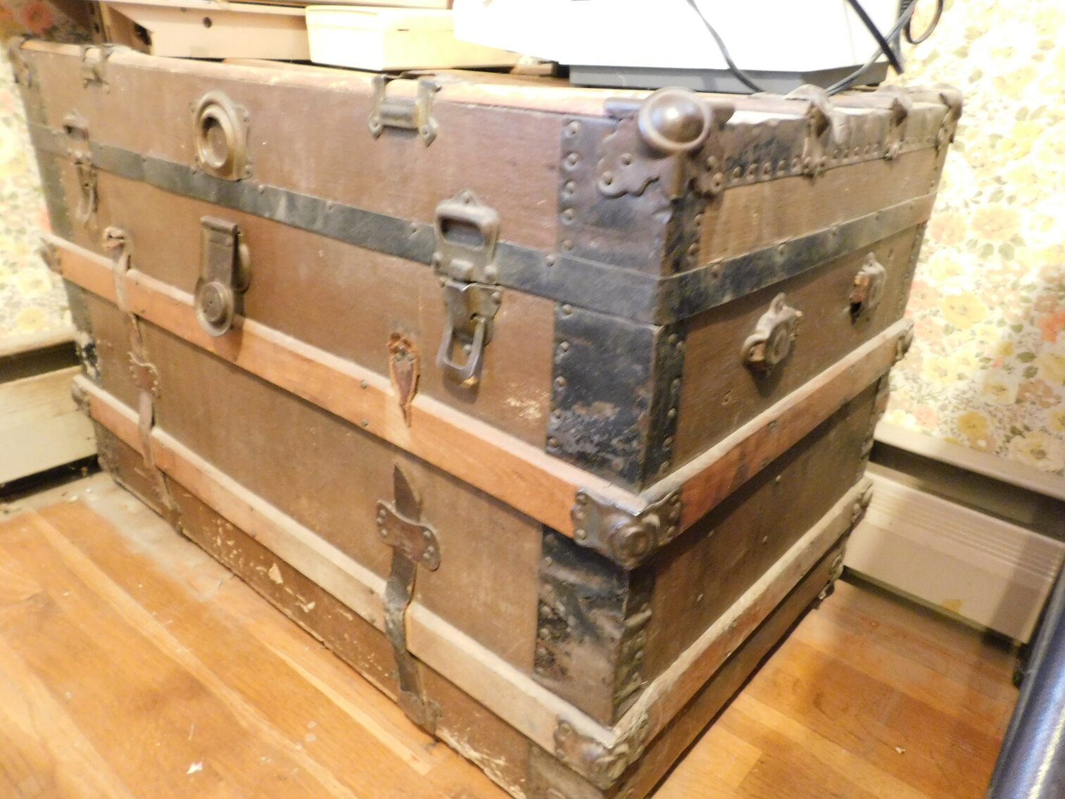 Image for Waynesburg, PA – Lawn Tractor, Outdoor Items, Tools, Ship Equipment, Household Items, and more!