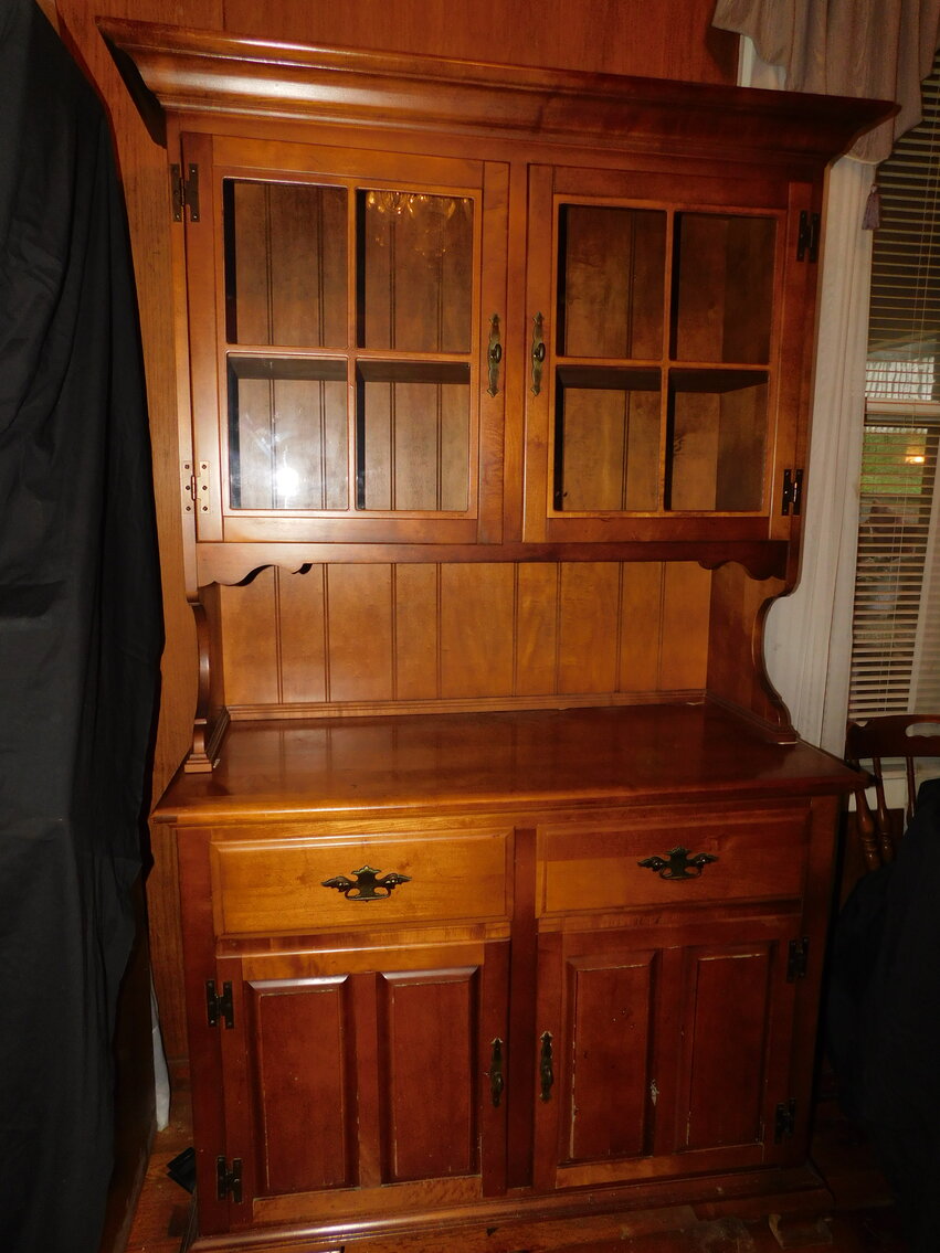 Weston, WV Floyd Estate Auction Glassware, China, Antique Furniture