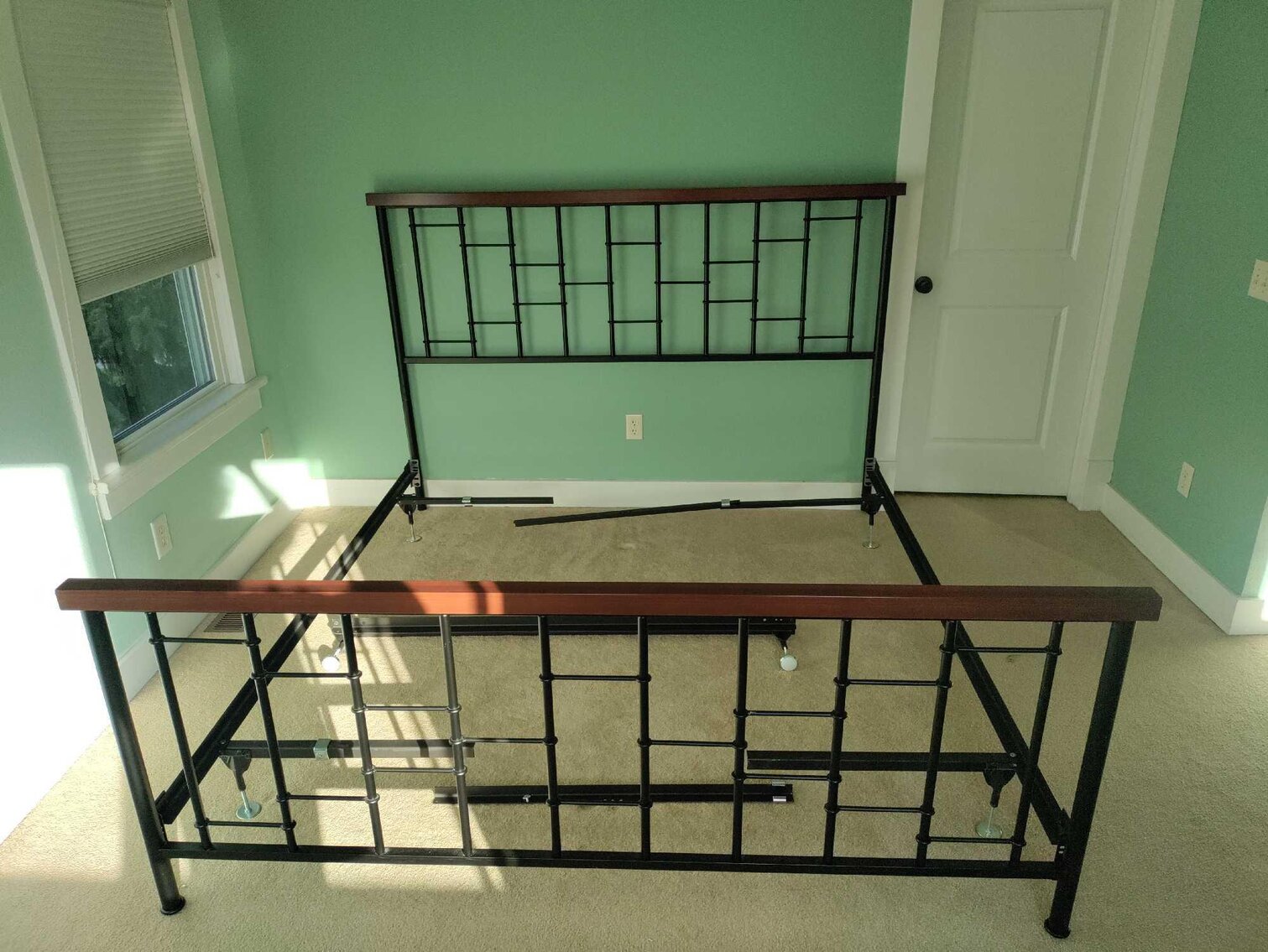 Image for Honda Civic, Ford Escape, Furniture, Decor, Kitchenware, Tools, Yard Items (Wildwood)