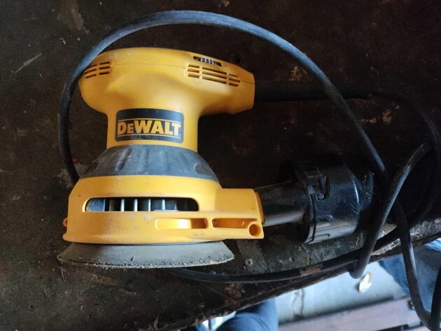 Image for Honda Civic, Ford Escape, Furniture, Decor, Kitchenware, Tools, Yard Items (Wildwood)