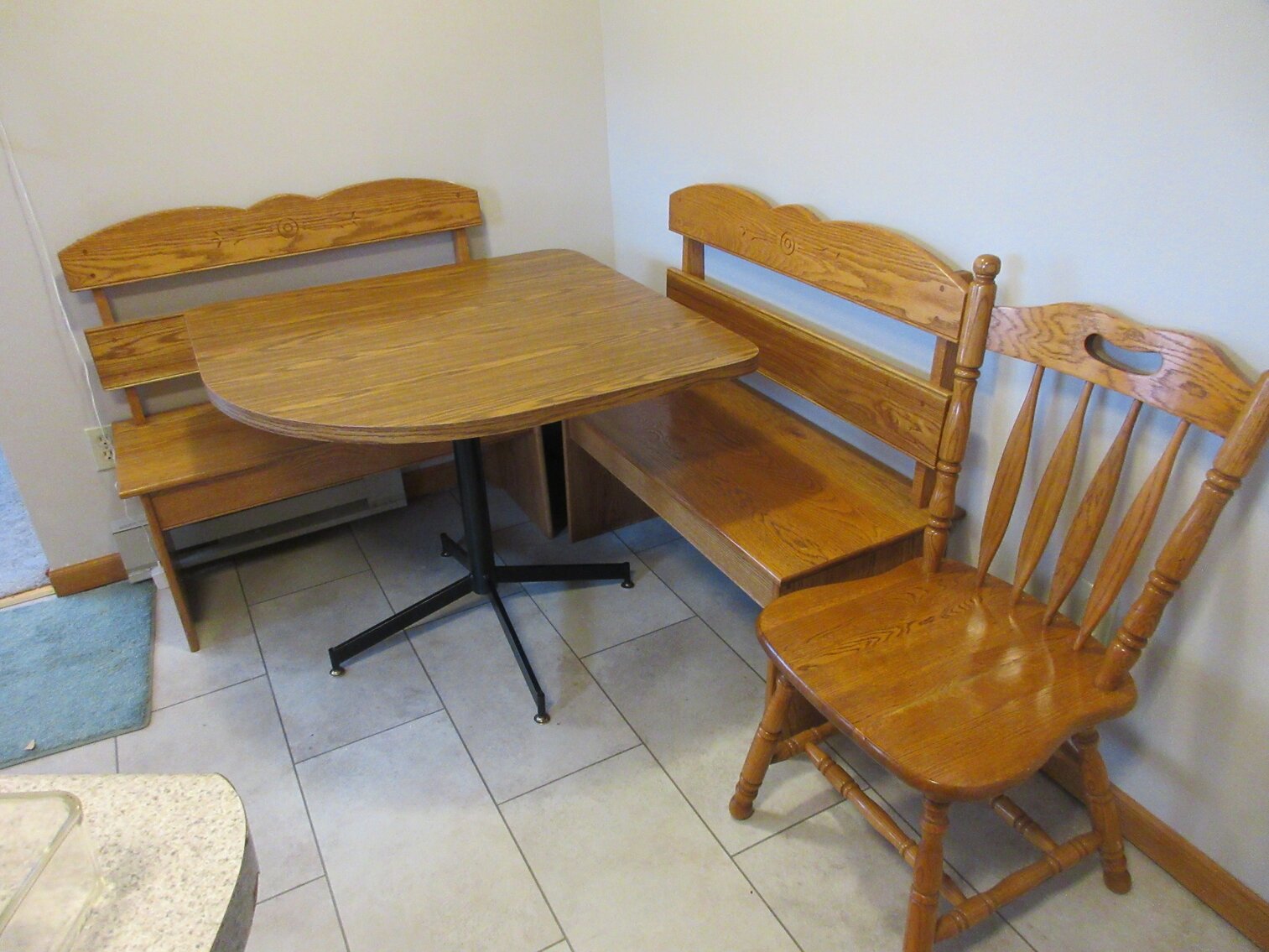 Image for Philippi, WV – Estate Auction: ’03 Silverado, ’07 Buick Lacrosse, ’13 Pop-up Camper, Quilts, Glassware, Kitchen Items, Outdoor Items, and More!