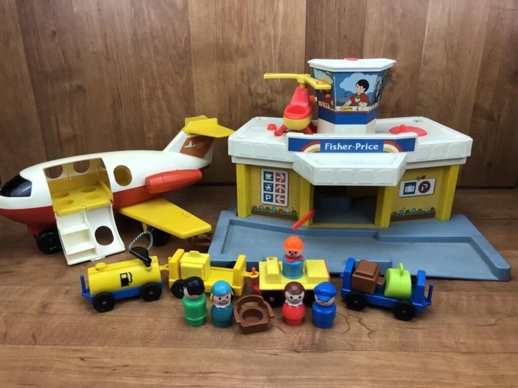 Image for Davidson Cottages, Christmas, Candles, Toys Online Auction