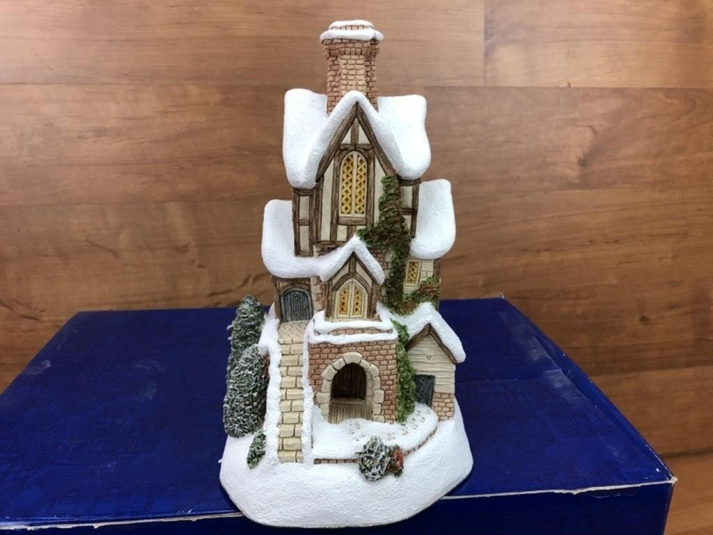 Image for Davidson Cottages, Christmas, Candles, Toys Online Auction