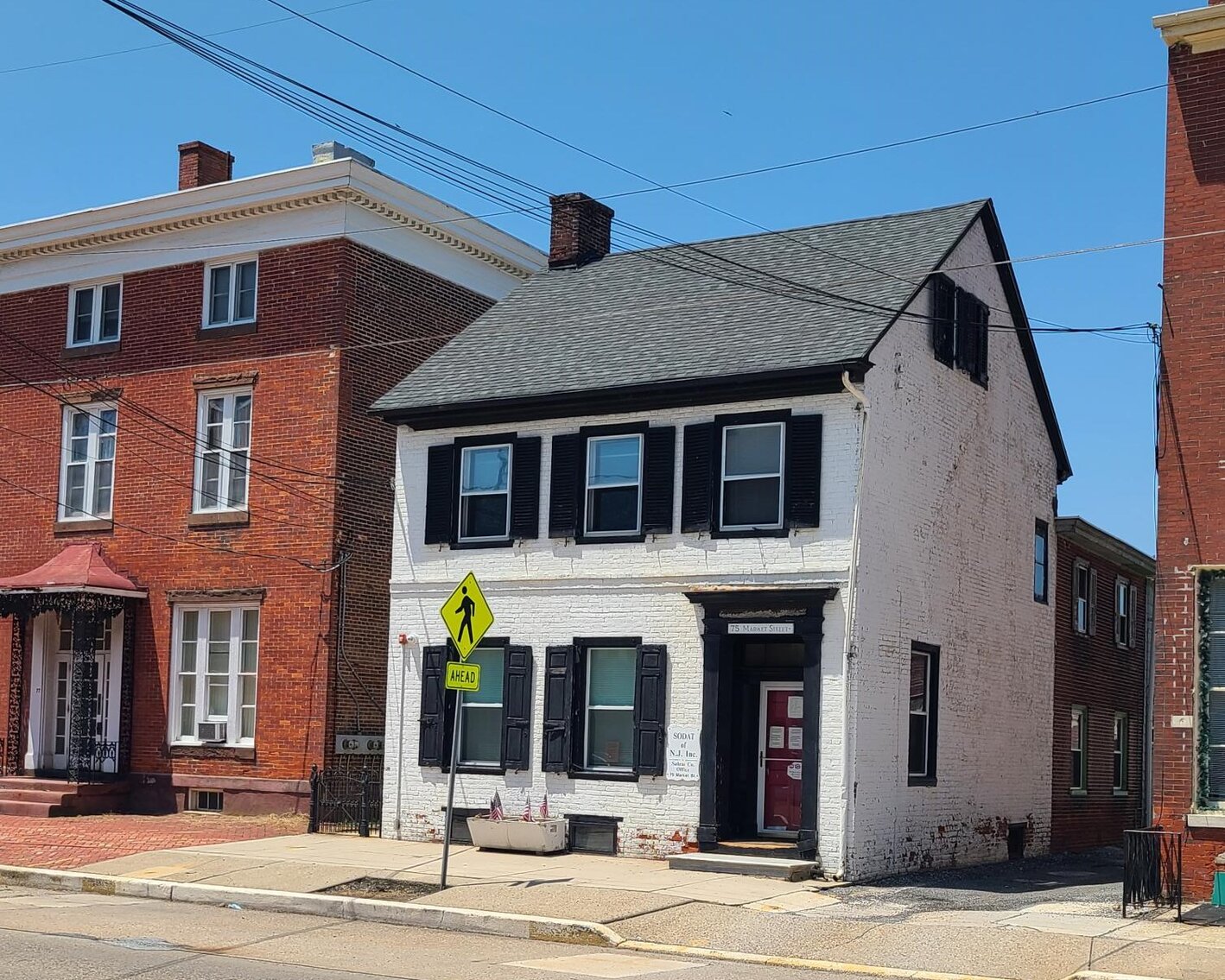 Image for Bankruptcy Auction - 2-Story 4,000 +/- SF Professional Office Building w/ Private Parking Lot in Downtown Salem