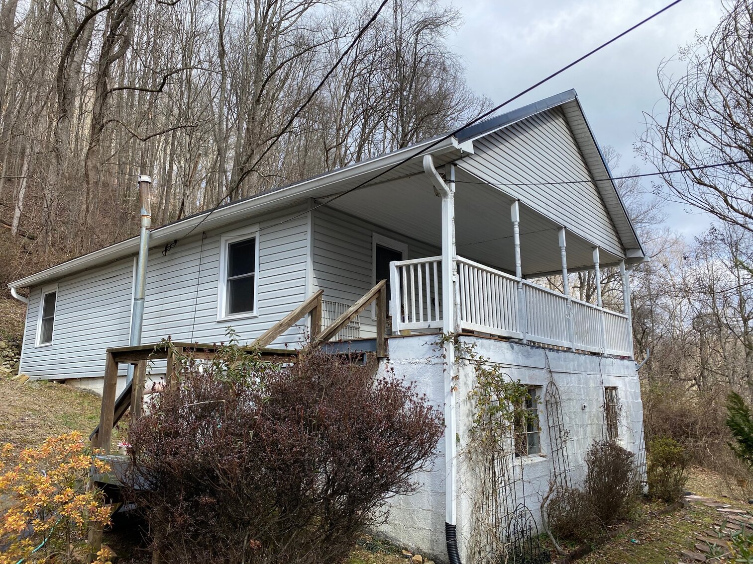 SOLD 56,100 Generating 2Bedroom on 1 Acre