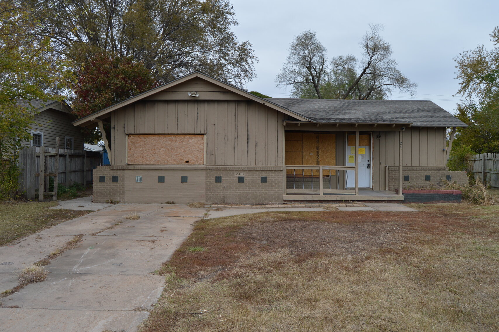 Image for 2416 W 30th St S