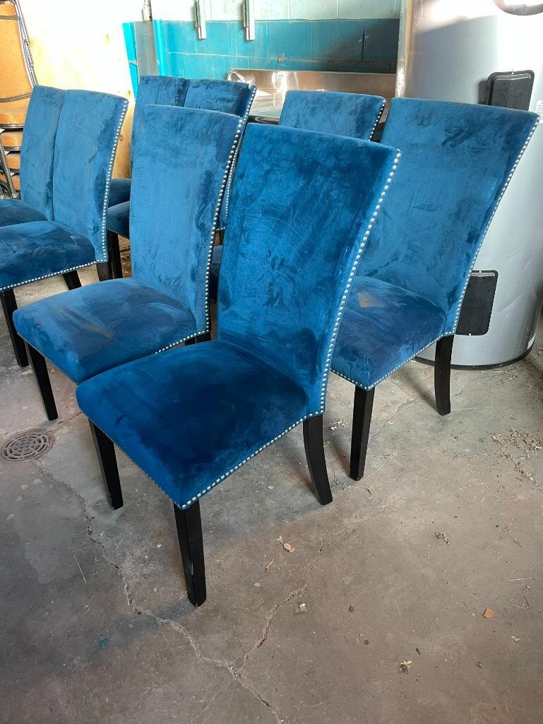 Image for Restaurant Management Company Storage Warehouse Liquidation - Short Notice Restaurant Liquidation Online Auction