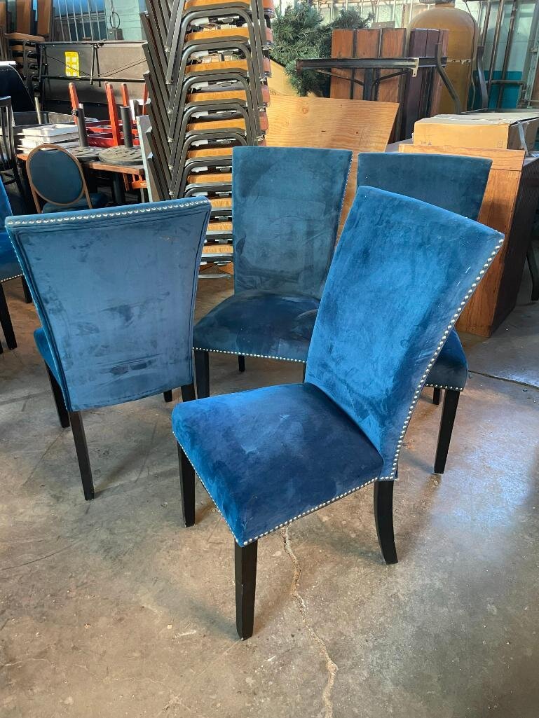 Image for Restaurant Management Company Storage Warehouse Liquidation - Short Notice Restaurant Liquidation Online Auction