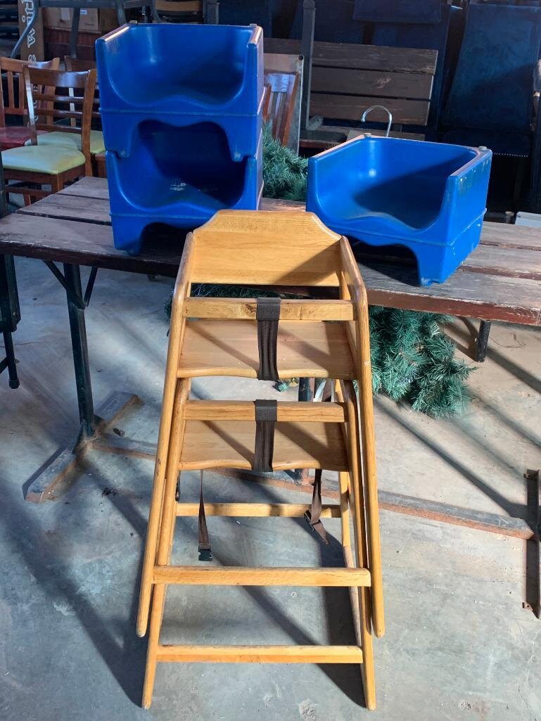 Image for Restaurant Management Company Storage Warehouse Liquidation - Short Notice Restaurant Liquidation Online Auction