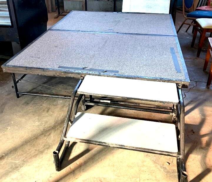 Image for Restaurant Management Company Storage Warehouse Liquidation - Short Notice Restaurant Liquidation Online Auction