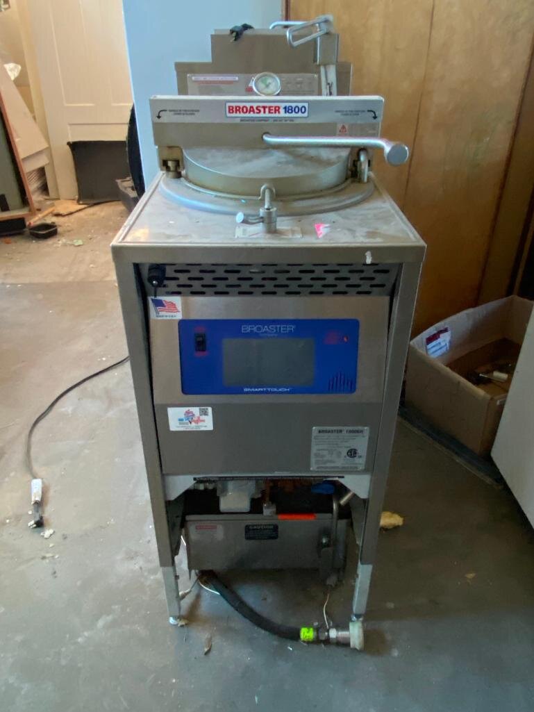 Image for Restaurant Management Company Storage Warehouse Liquidation - Short Notice Restaurant Liquidation Online Auction