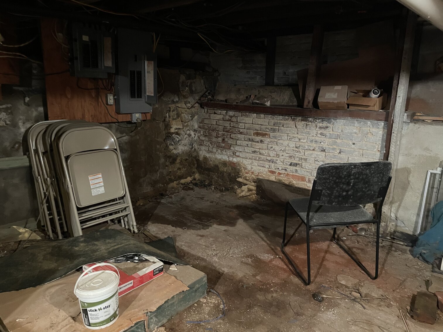 Image for Bankruptcy Auction - 2-Story 4,000 +/- SF Professional Office Building w/ Private Parking Lot in Downtown Salem