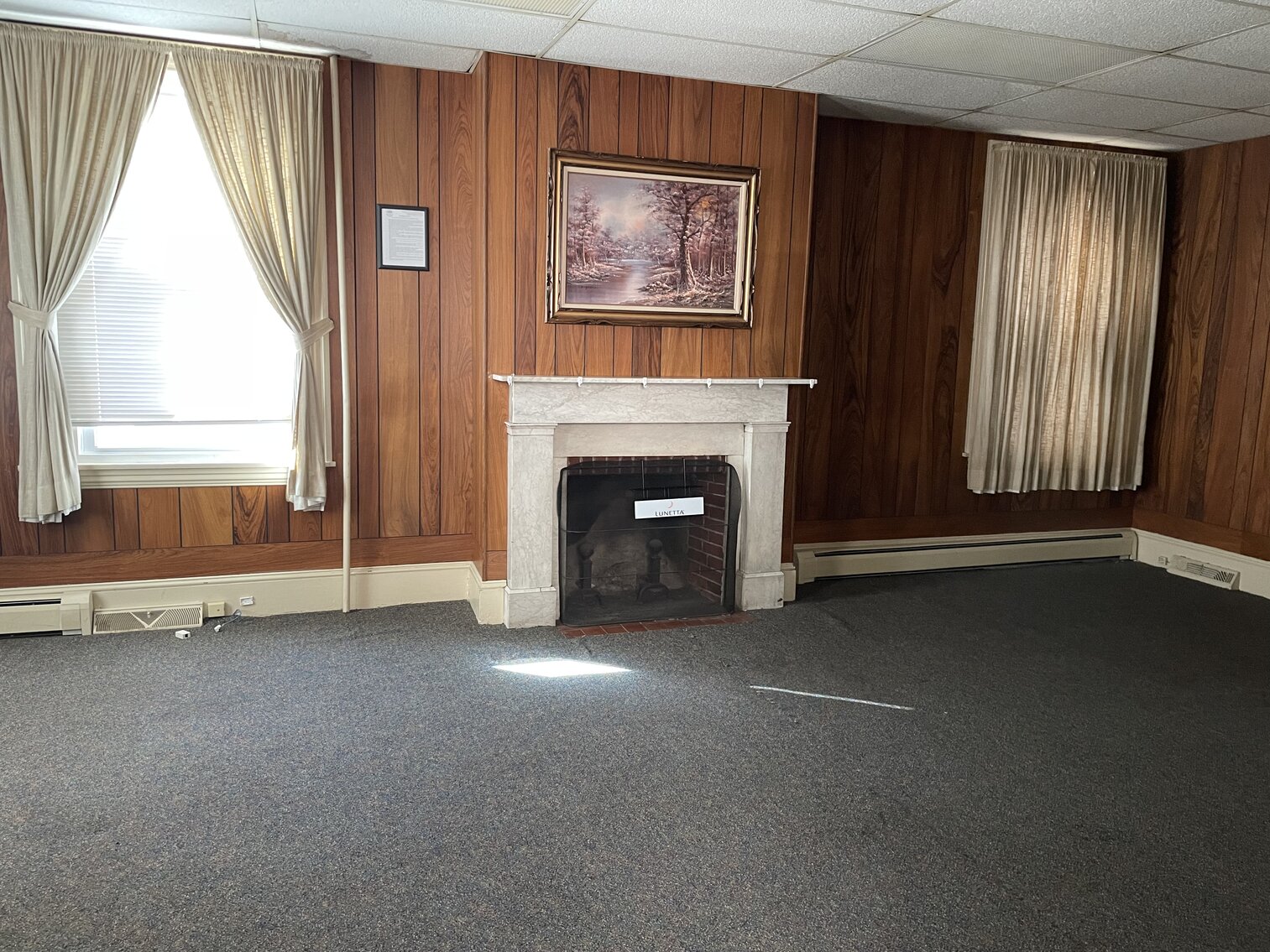 Image for Bankruptcy Auction - 2-Story 4,000 +/- SF Professional Office Building w/ Private Parking Lot in Downtown Salem