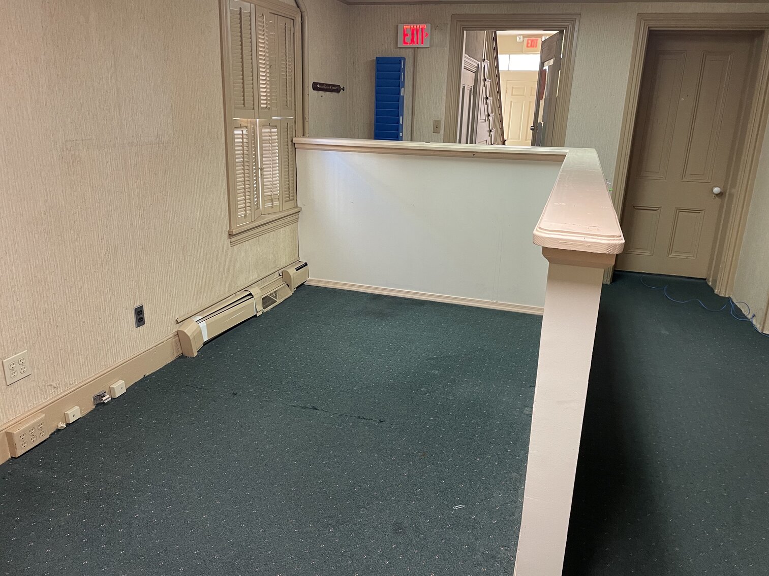 Image for Bankruptcy Auction - 2-Story 4,000 +/- SF Professional Office Building w/ Private Parking Lot in Downtown Salem