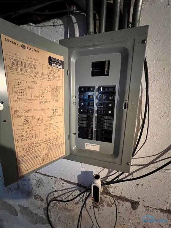 Image for MINIMUM BID AUCTION $19,000! 154 Spencer St.