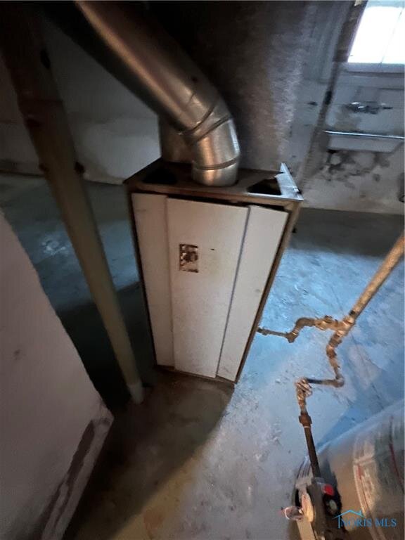 Image for MINIMUM BID AUCTION $19,000! 154 Spencer St.