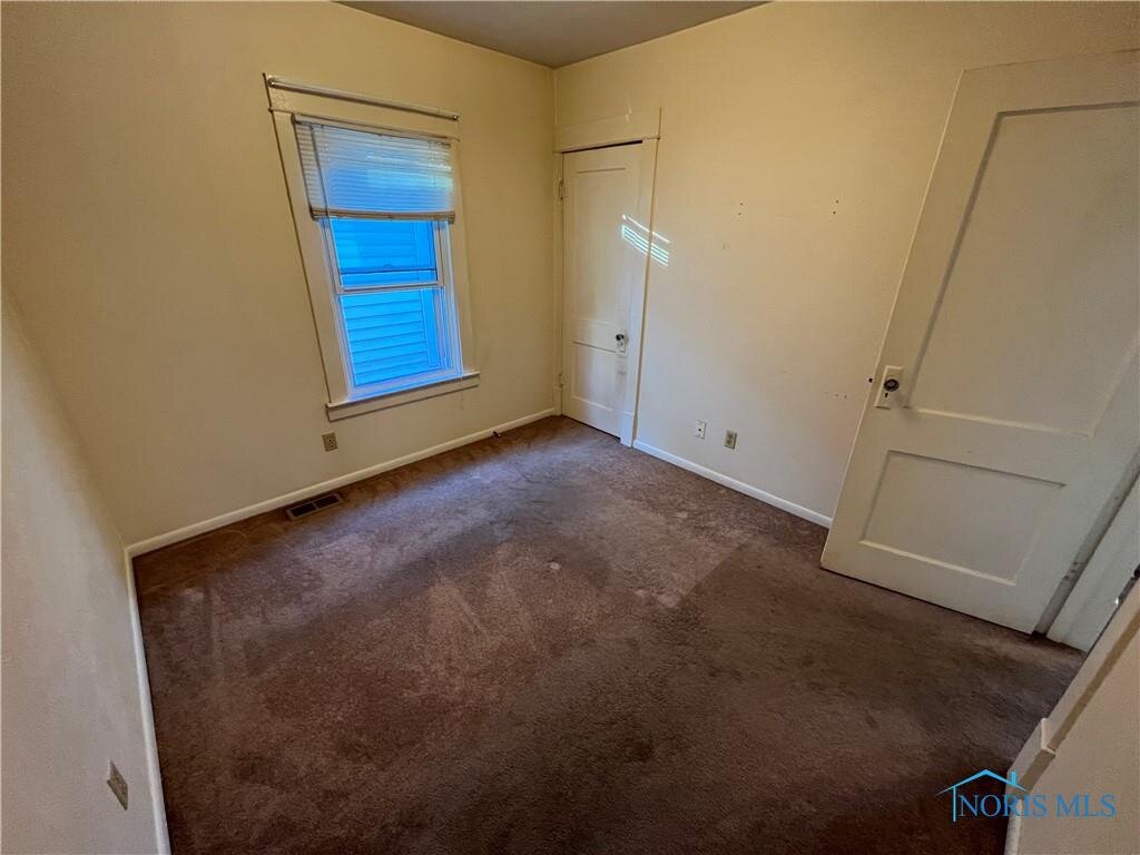 Image for MINIMUM BID AUCTION $19,000! 1423 Queen St.