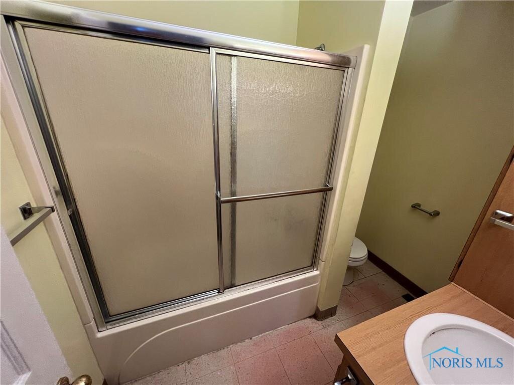 Image for MINIMUM BID AUCTION $19,000! 1433 Queen St