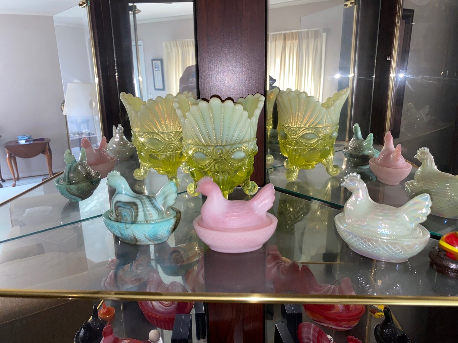 Image for SOLD! ONLINE ONLY LARGE HEN ON NEST AUCTION