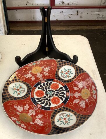 Image for Antique Furniture, Framed Art, Pewter, Copper, Avon Products, Lamps