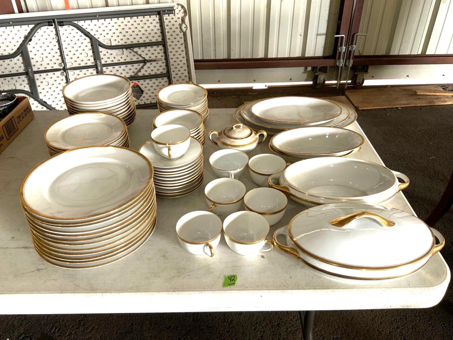 Image for Antique Furniture, Framed Art, Pewter, Copper, Avon Products, Lamps