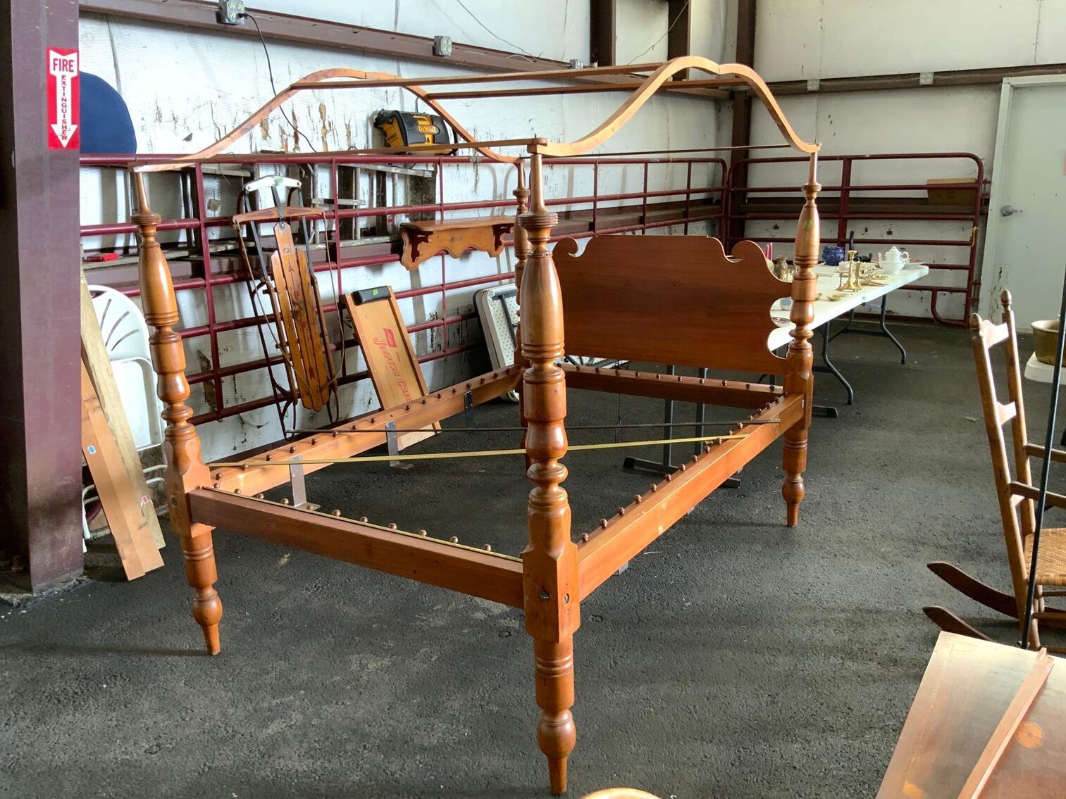 Image for Antique Furniture, Framed Art, Pewter, Copper, Avon Products, Lamps