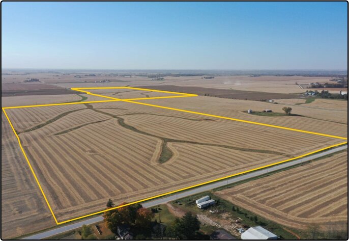 Image for Closed - Muscatine Co., IA - 311.31 Ac., m/l (010-2504)