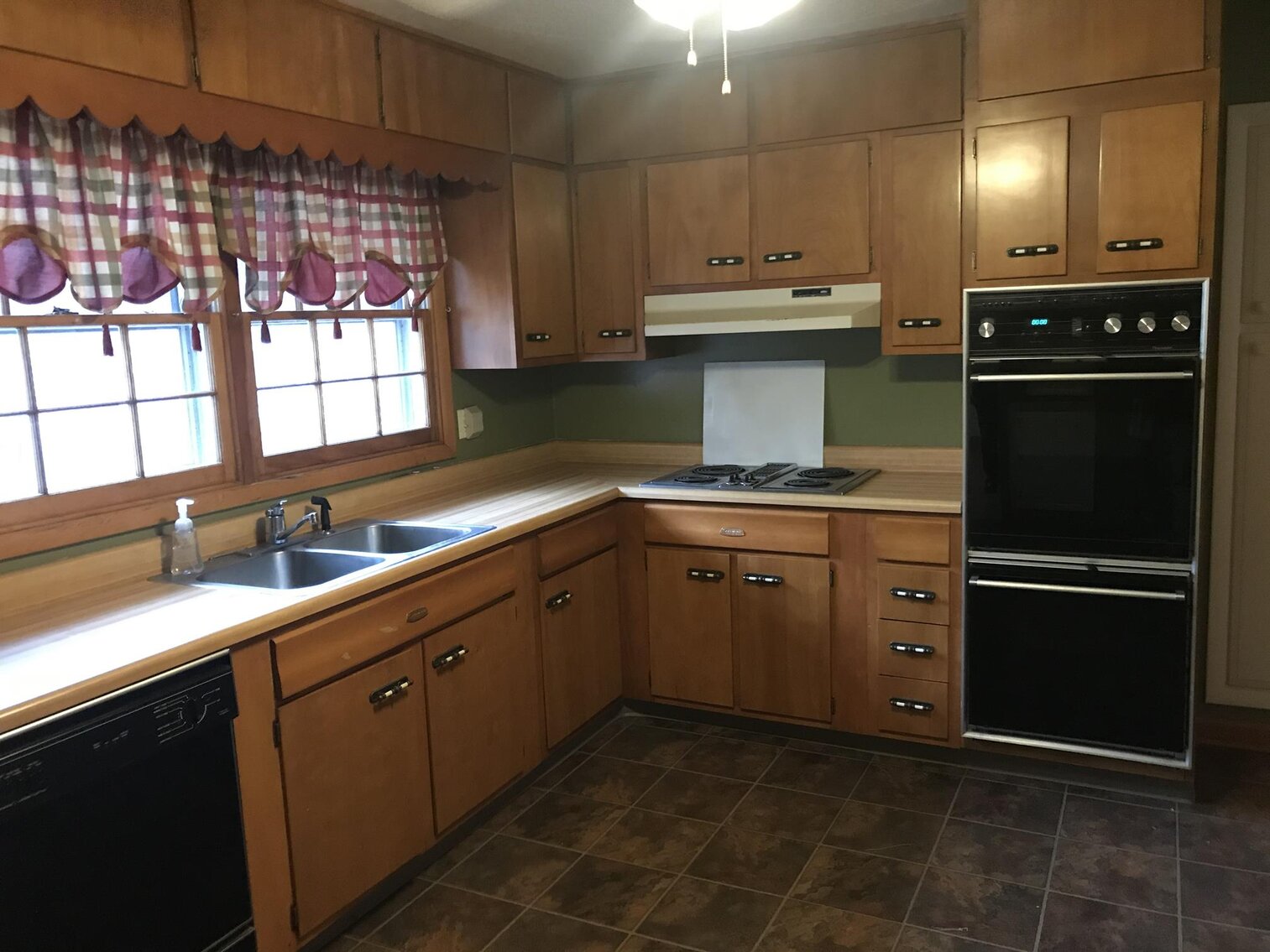 Image for SOLD $209,000 - Move-in Ready 5-Bedroom Brick Home