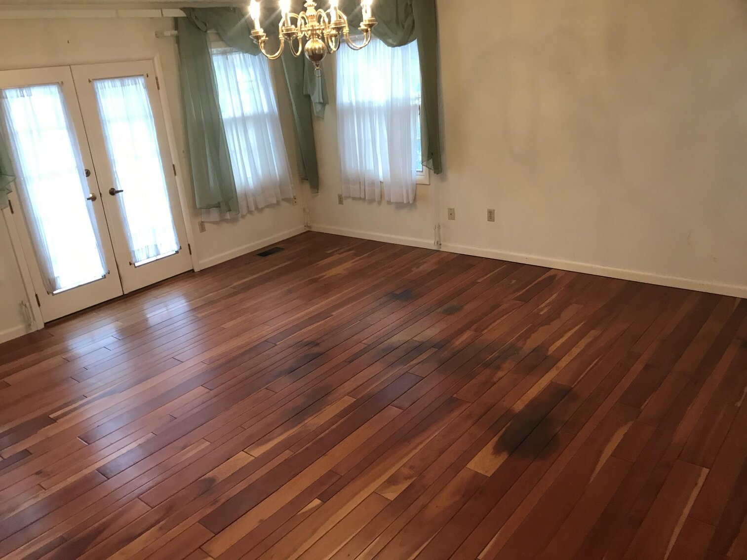 Image for SOLD $209,000 - Move-in Ready 5-Bedroom Brick Home