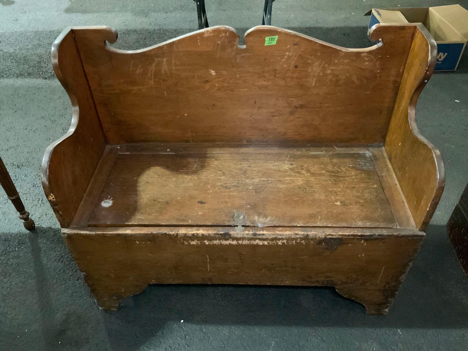 Image for Ladies Rolex, Vintage Metal Toys, Antique Furniture, Framed Art, Elvis, Disney, McDonalds Collectibles, Tools, Fishing Gear