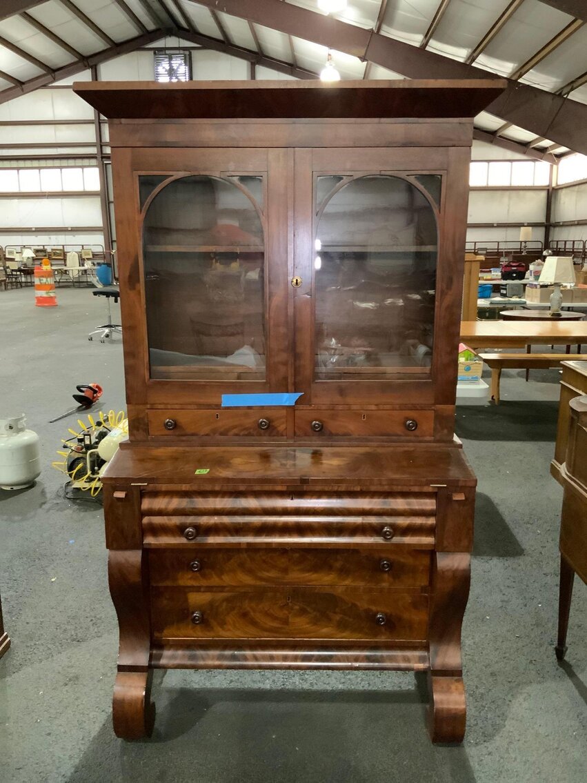 Image for Ladies Rolex, Vintage Metal Toys, Antique Furniture, Framed Art, Elvis, Disney, McDonalds Collectibles, Tools, Fishing Gear