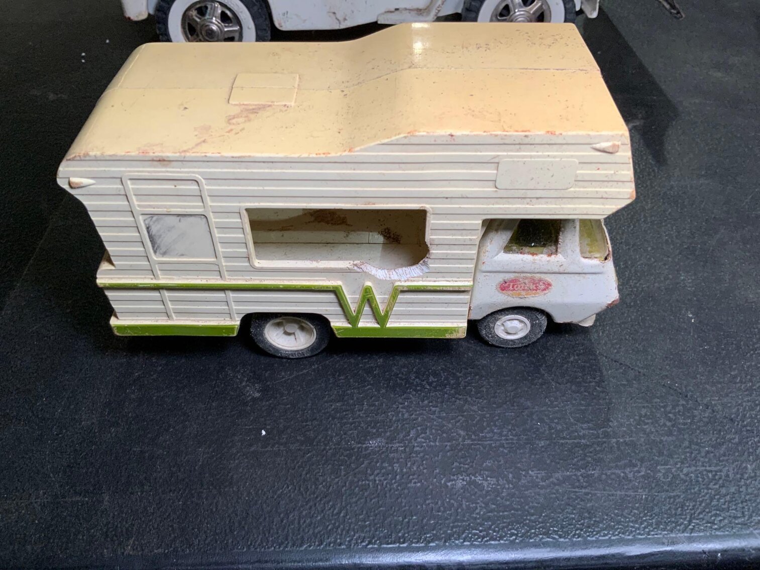 Image for Ladies Rolex, Vintage Metal Toys, Antique Furniture, Framed Art, Elvis, Disney, McDonalds Collectibles, Tools, Fishing Gear