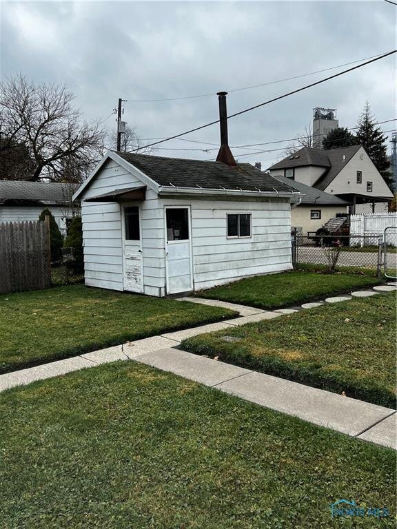 Image for MINIMUM BID AUCTION $25,000! 1132 Clark St