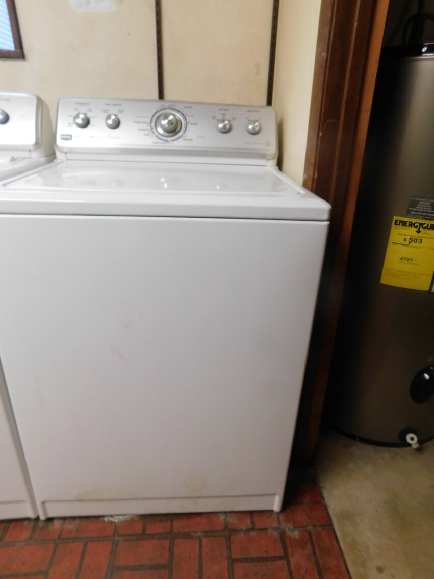 Image for Philippi, WV – Moving Auction: Furniture, Housewares, Glassware, Décor, Appliances, and More!