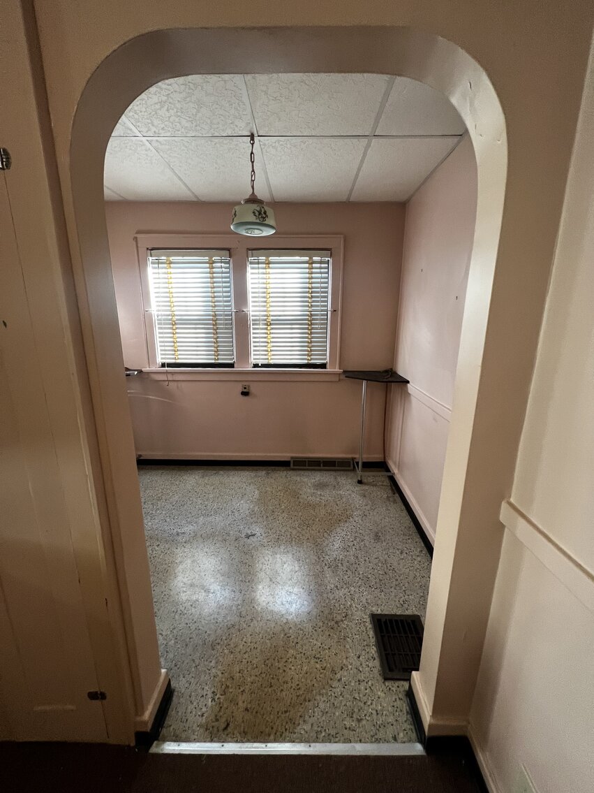 Image for MINIMUM BID AUCTION $49,000! 3832 Grantley Rd