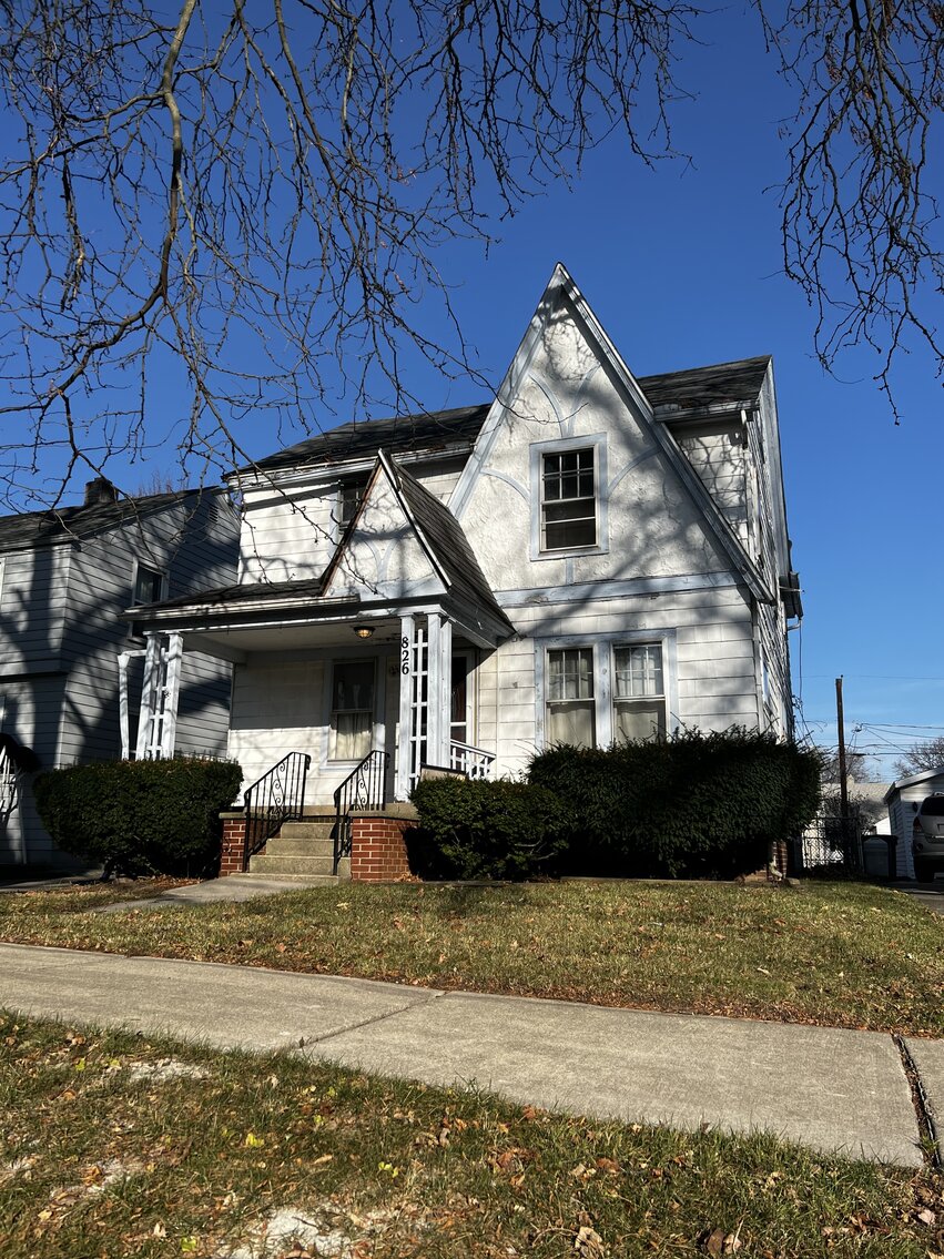 Image for MINIMUM BID AUCTION $55,000! 826 Brinton Dr.