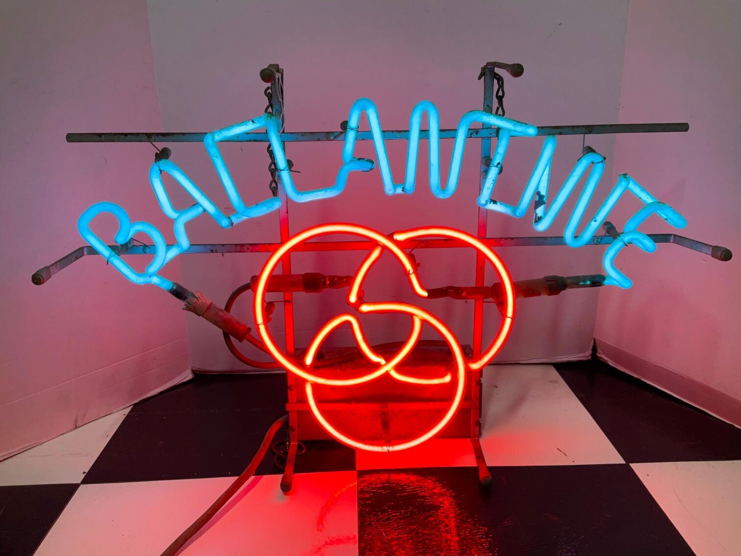 Image for Estate Sale | Buckingham, PA | December 5, 2022 at 8:00 PM