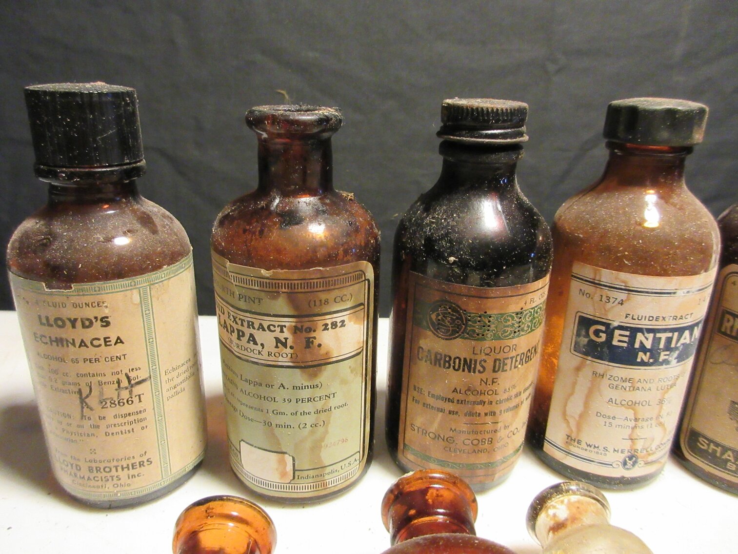 Image for Masontown, WV –’82 Mercedes 500SL, Pharmacy memorabilia, Toy Trains, Antiques, and more!