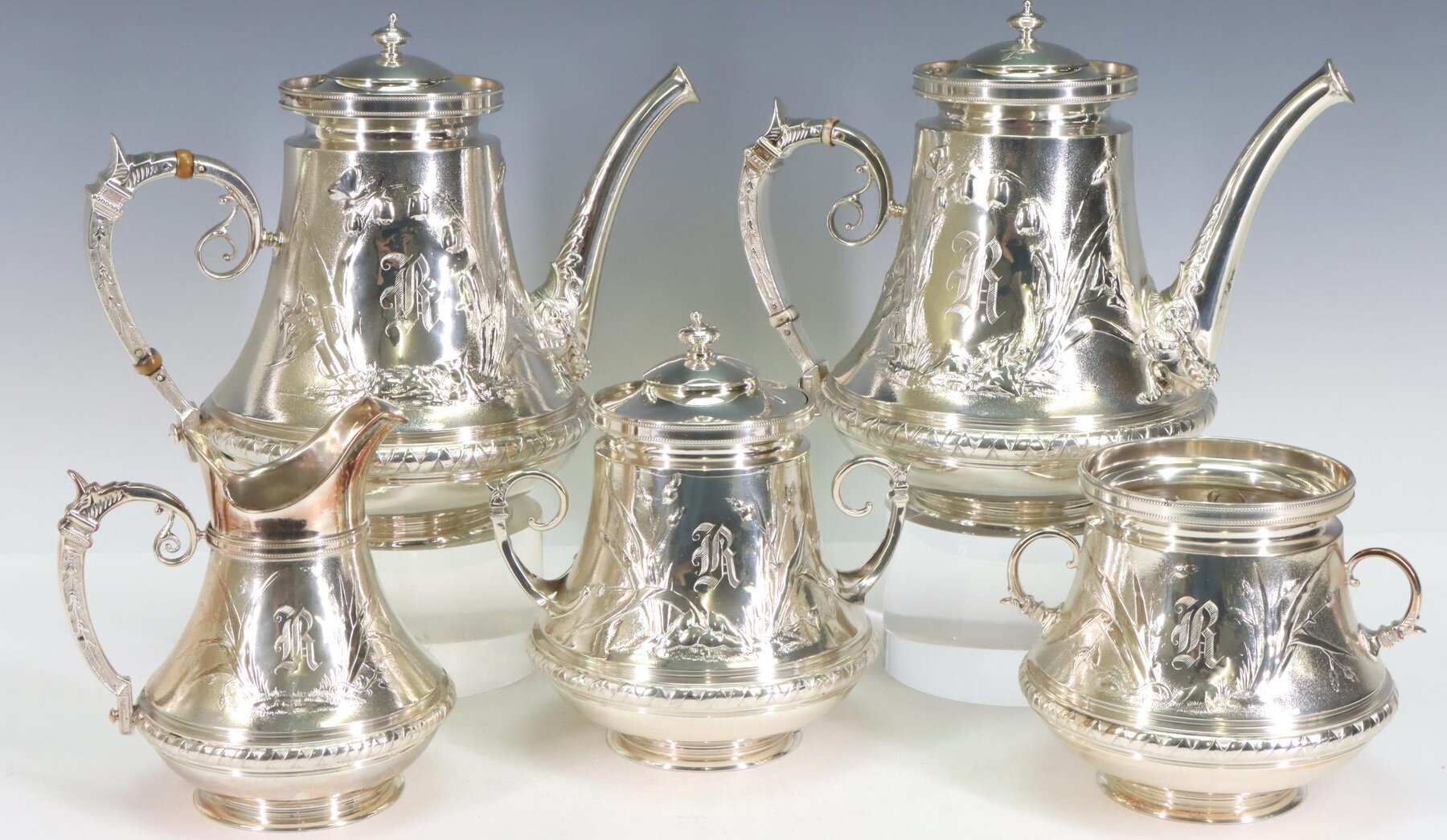 Image for Fine and Decorative Arts | December 8, 2022 at 10:00 AM