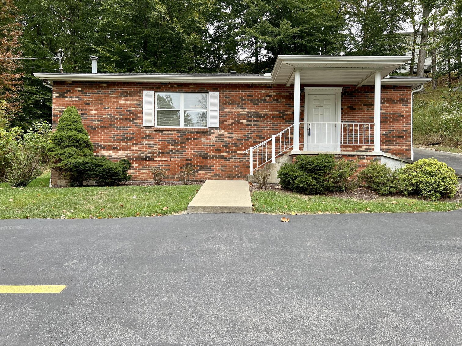 Image for SOLD $77,000 - Turn-Key Brick Commercial Building in Huntington