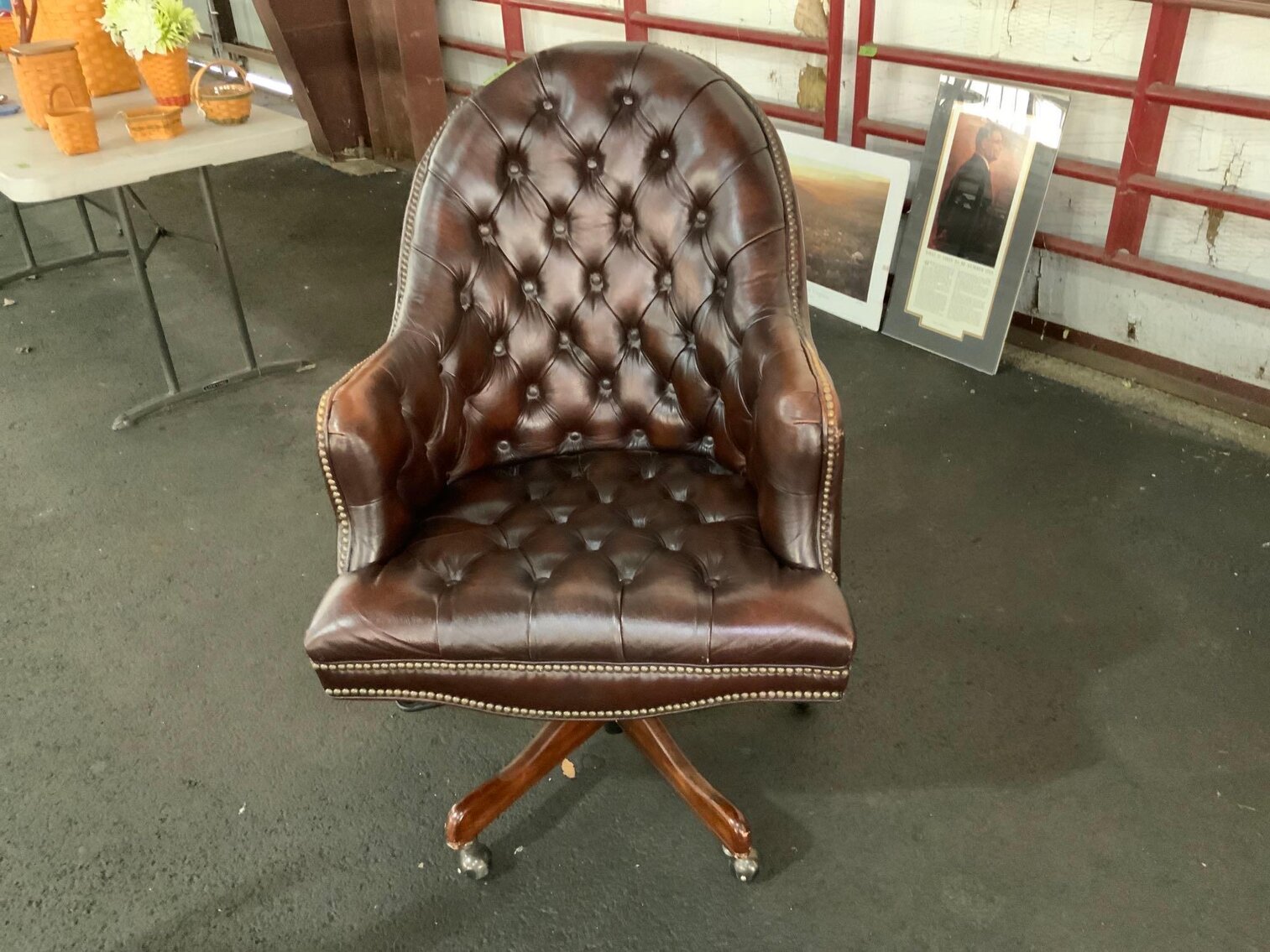 Image for Slag Glass Lamps, Advertising, Longaberger, Metal Toys, Vintage Games, Antique Furniture, Bottles