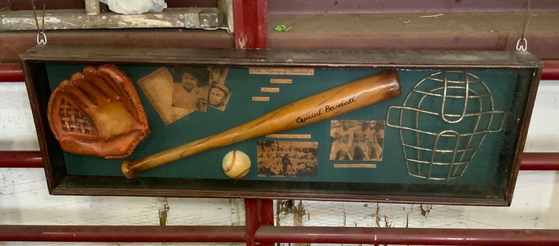 Image for Slag Glass Lamps, Advertising, Longaberger, Metal Toys, Vintage Games, Antique Furniture, Bottles