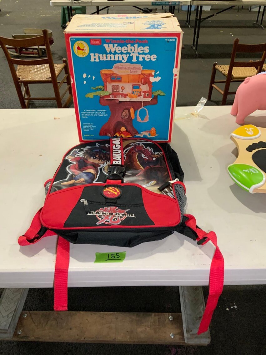 Image for Slag Glass Lamps, Advertising, Longaberger, Metal Toys, Vintage Games, Antique Furniture, Bottles