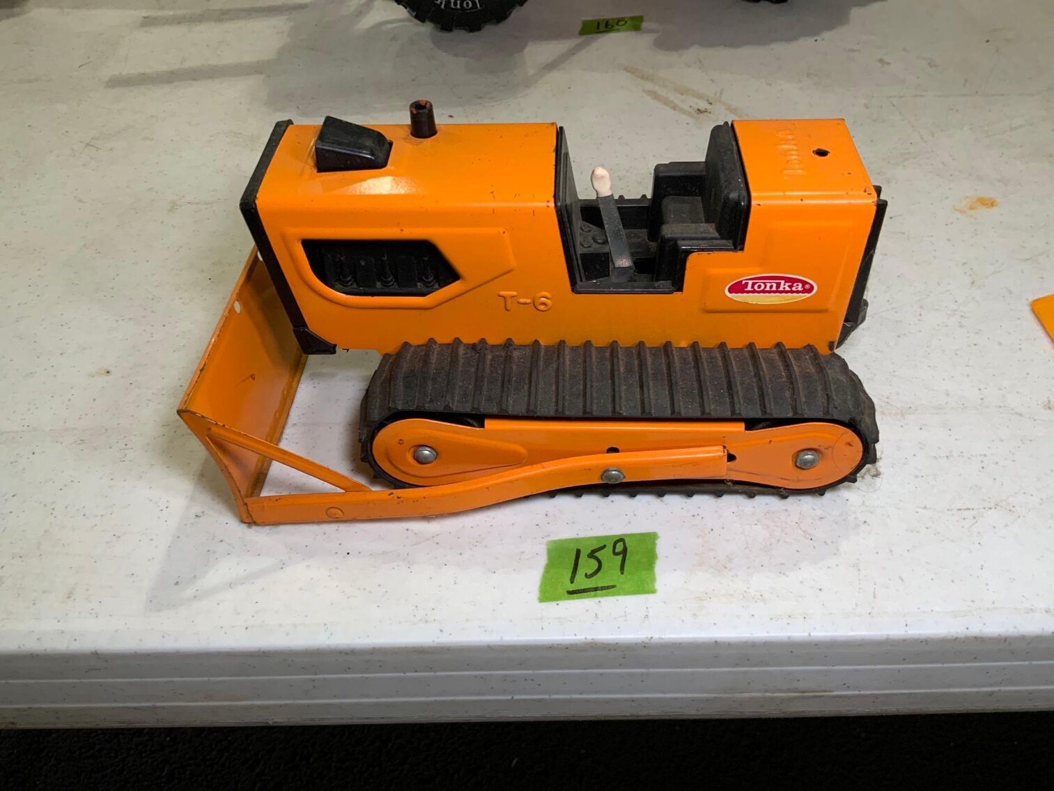 Image for Slag Glass Lamps, Advertising, Longaberger, Metal Toys, Vintage Games, Antique Furniture, Bottles