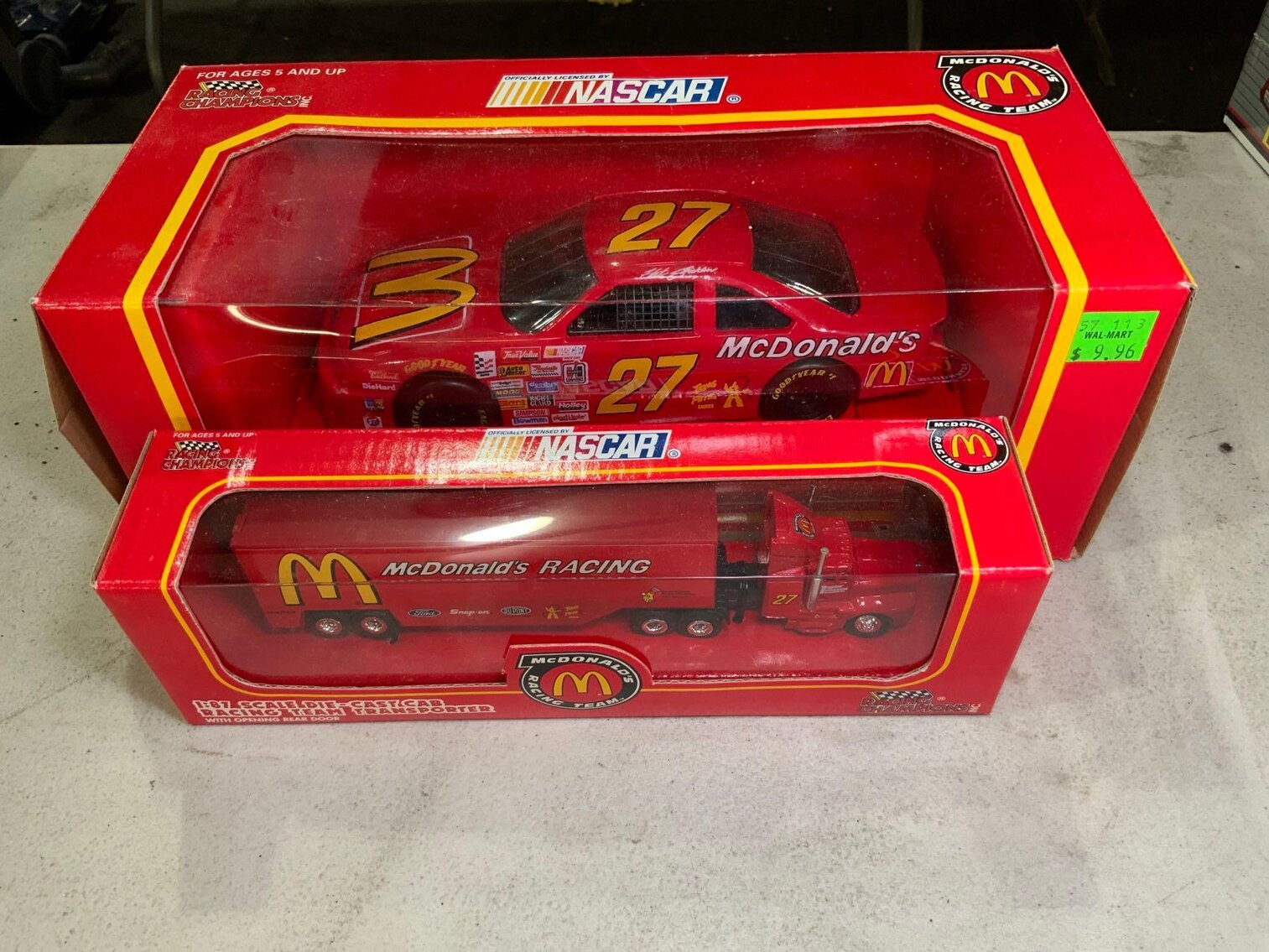 Image for Slag Glass Lamps, Advertising, Longaberger, Metal Toys, Vintage Games, Antique Furniture, Bottles