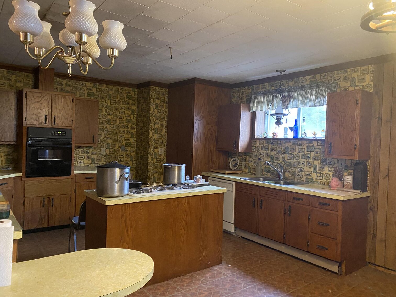 Image for SOLD $44,000 - Former School with Living Quarters Selling to the Highest Bidder