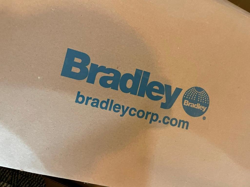 Image for Gov't Contractor Job Supply Overage Surplus - Omaha