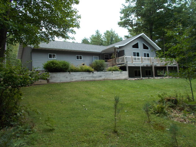 Image for Rhinelander, WI **Beautiful 3-Bedroom Home with (2.3 +/- Acres!)